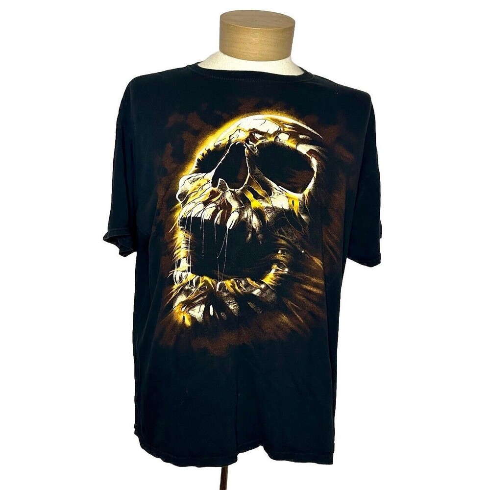 Y2K Skull Shirt